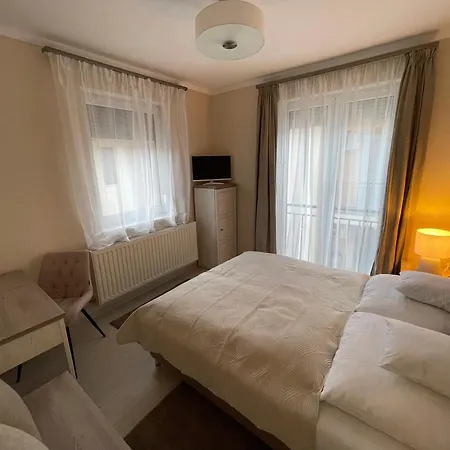 Lina Prémium Appartement Gyula